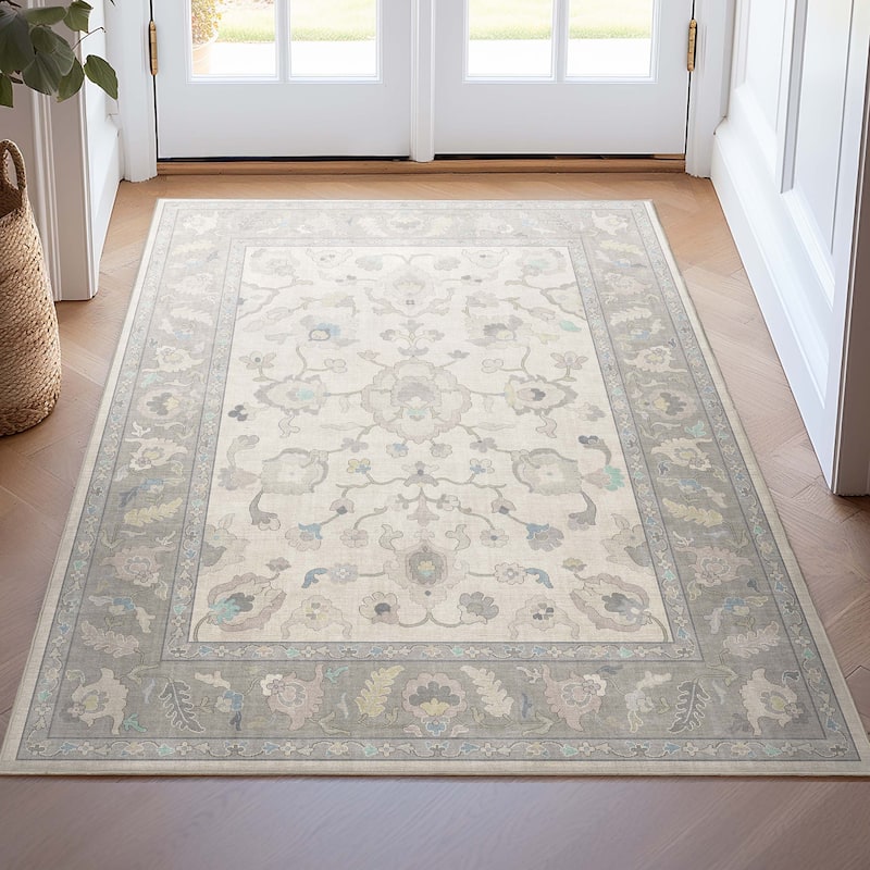 Well Woven Ushak Konya Updated Traditional Pastel Flat-Weave Area Rug - 3'11" x 5'3" - Cream Grey