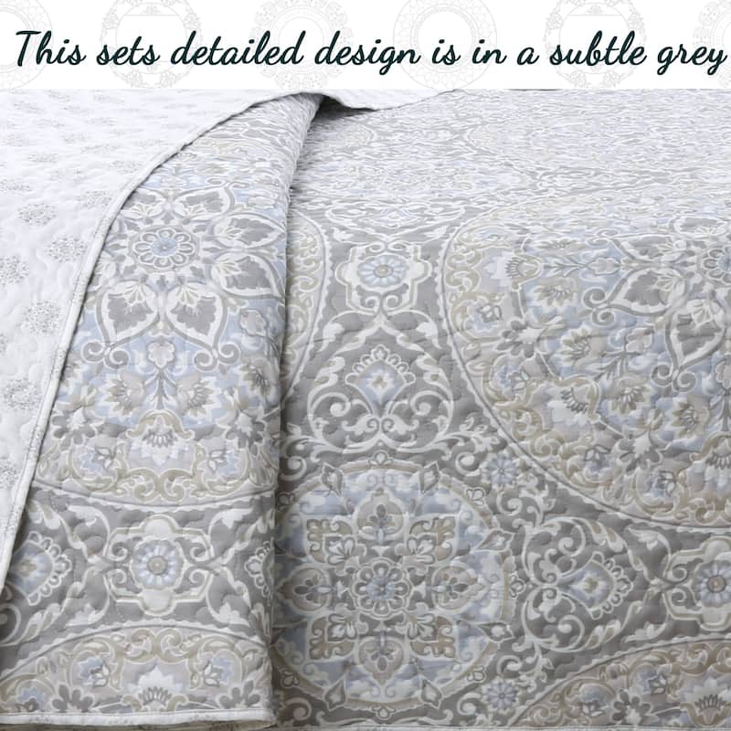 Cozy Line Venetia Grey Medallion 3-piece Quilt Bedding Set