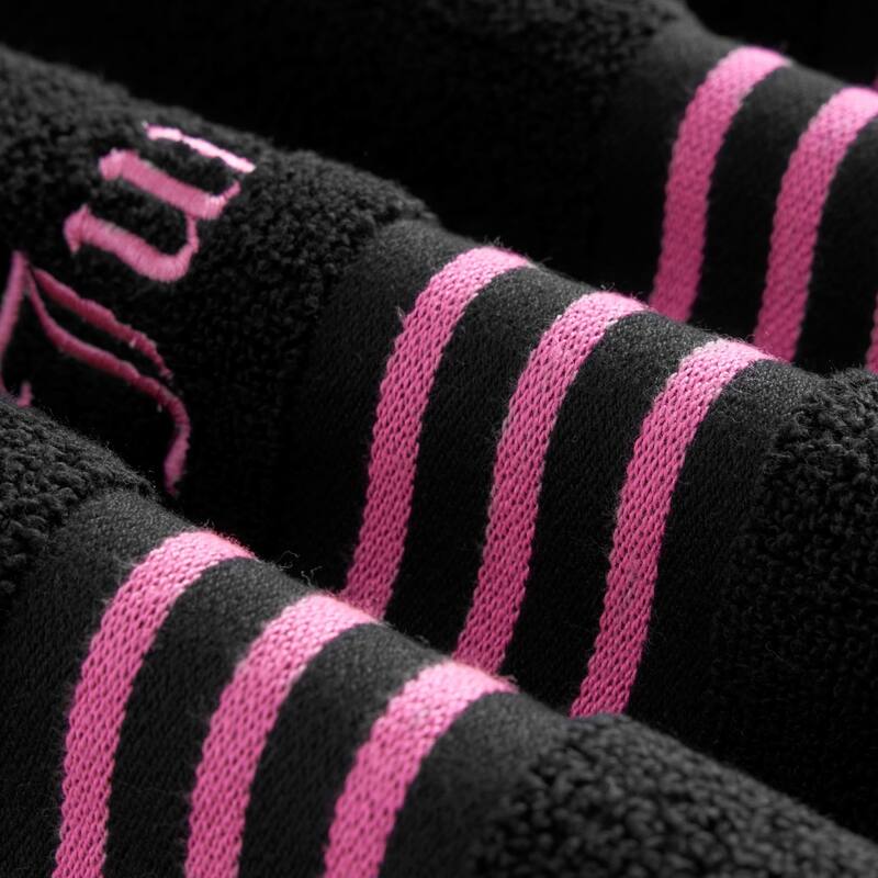 Juicy Couture Neon Border Bath Towels 6-Piece 2 Bath towels 2 Hand towels 2 Washcloths - 28"x54"/16"x26"/12"x12"