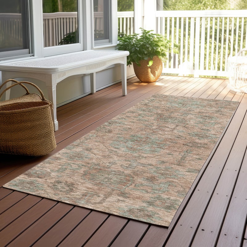 Machine Washable Indoor/ Outdoor Vintage Traditional Chantille Rug