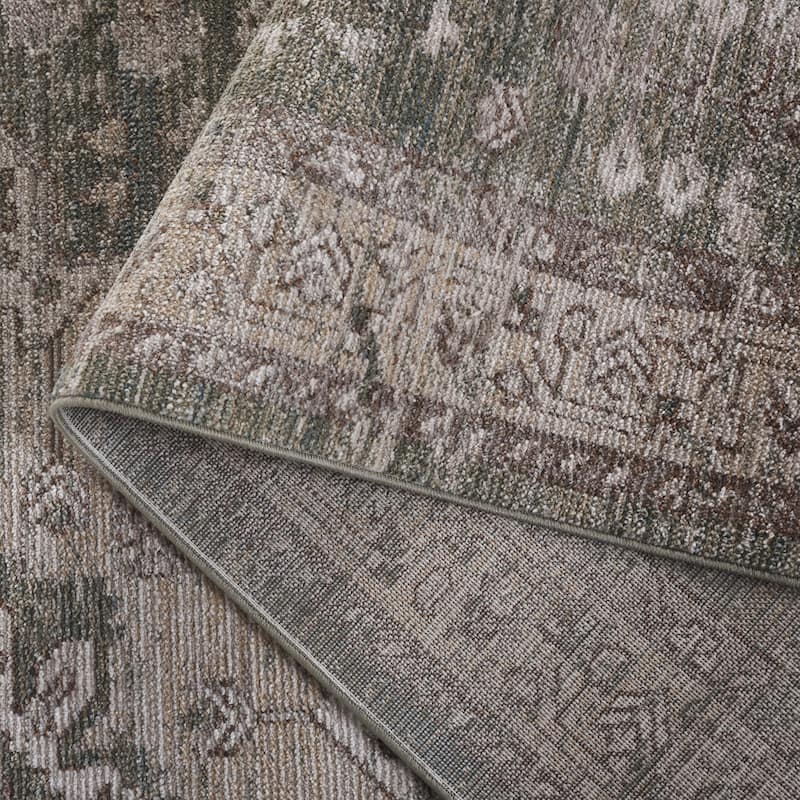 SAFAVIEH Hazel Zenovica Traditional Medallion Rug