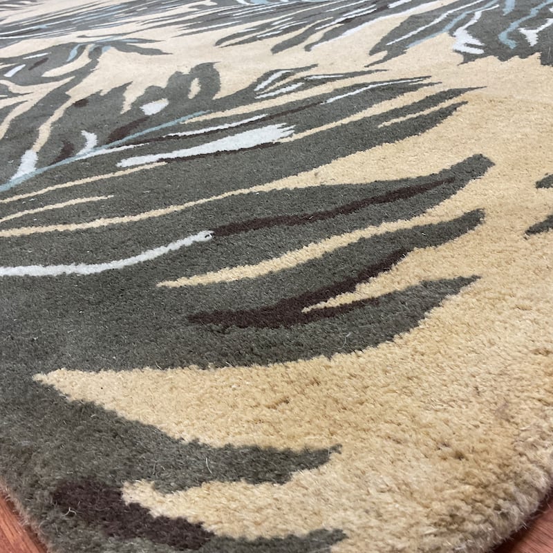 HERAT ORIENTAL Handmade Tibetan Palm Wool Rug - 8' x 11'