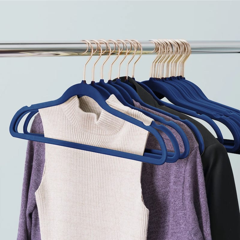 VECELO Mackaylee Velvet Hangers, Non Slip Standard Clothes Hanger Set, Heavy Duty Ivory Hangers(30/50/60/100 Pack)