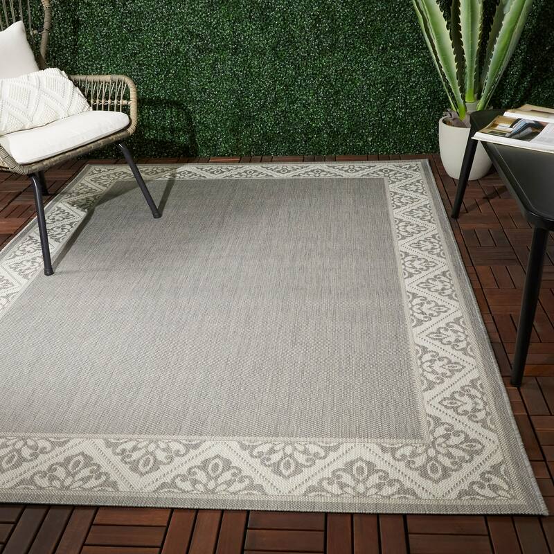Signature Home Manor Border Indoor/Outdoor Area Rug