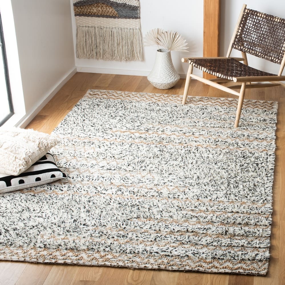 SAFAVIEH Handmade Natura Siemone Casual Wool Rug