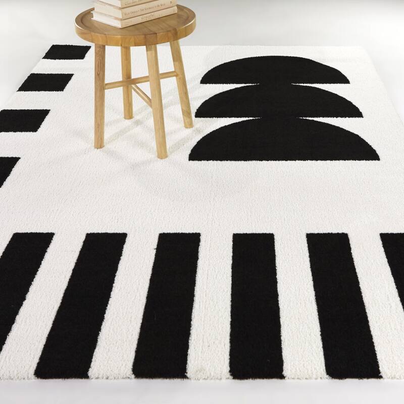 Bassano Modern Geometric Area Rug - 5'3" x 7' - White - Rectangle