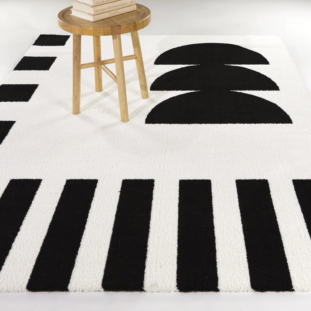 Bassano Modern Geometric Area Rug