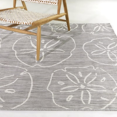 Jahren Coastal Sand Dollar Indoor/Outdoor Area Rug