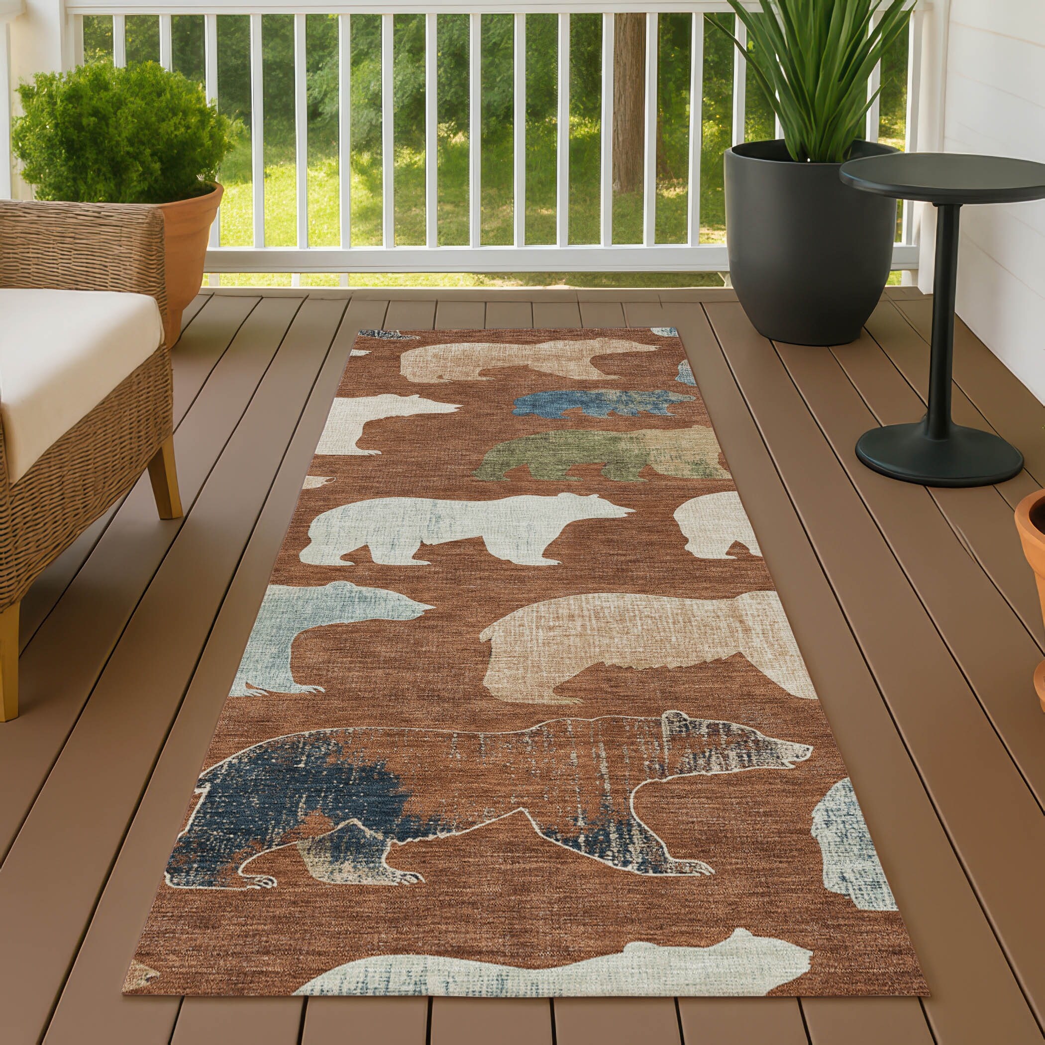 Machine Washable Indoor/ Outdoor Modern Bear Chantille Rug