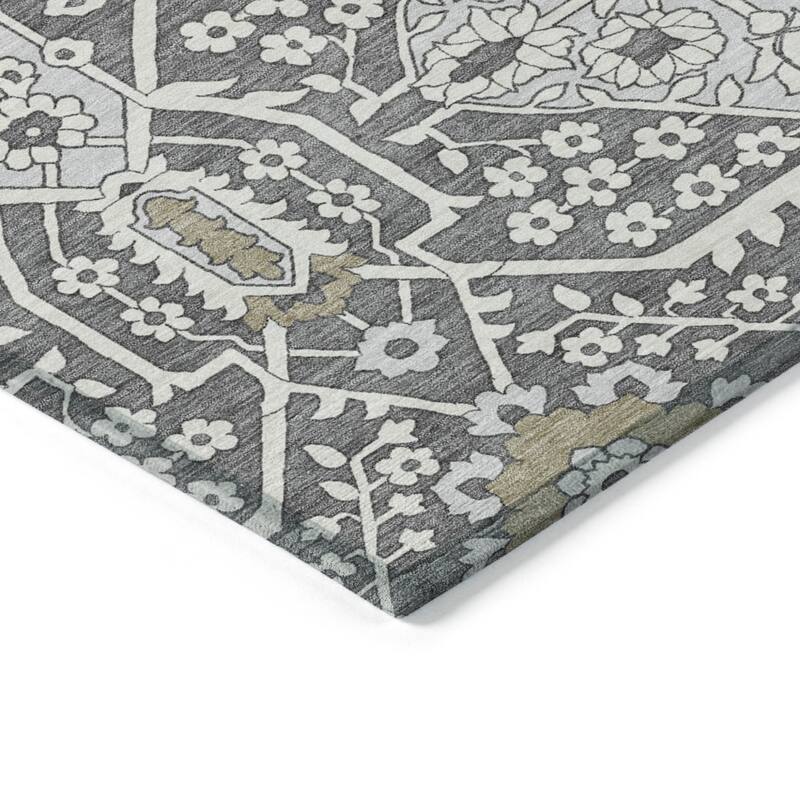 HomeRoots Floral Transitional Rectangle Outdoor Rug