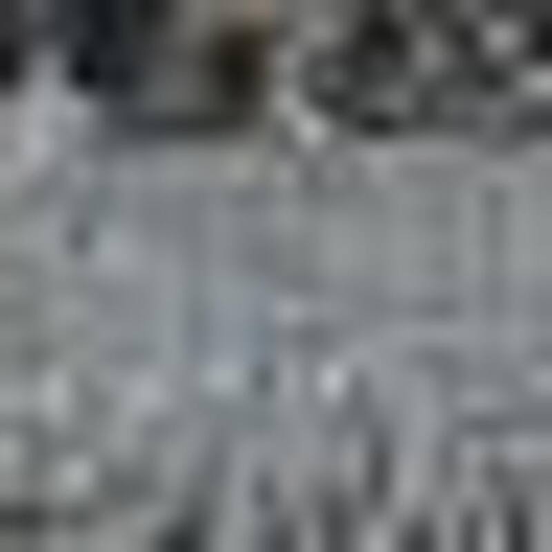 HomeRoots Abstract Contemporary Rectangle Area Rug - 5' X 8'