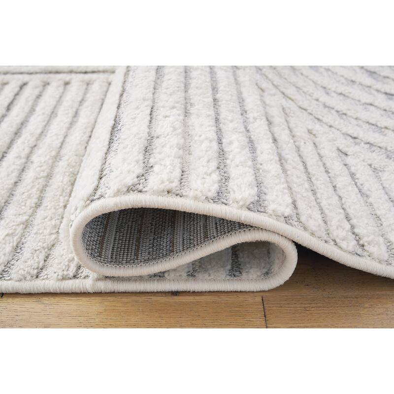 Signature Design by Ashley Lambworth Gray & Cream Area Rug