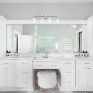 4 Light Vanity - 33.5