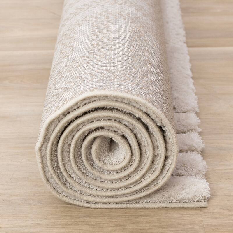 Luxury White Maze Textured High-Low Area Rug