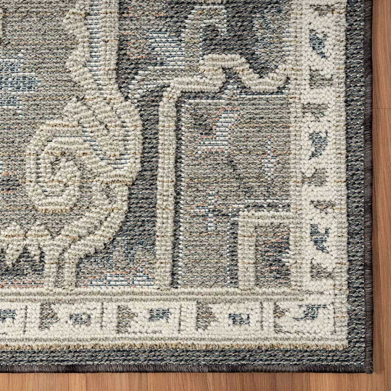 Nautica Indoor/Outdoor Modern Geometric Gray High-Low Rug