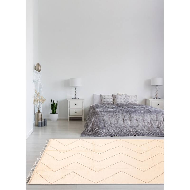 ECARPETGALLERY Hand-knotted Pak Finest Marrakesh Cream Wool Rug - 6'10 x 9'10