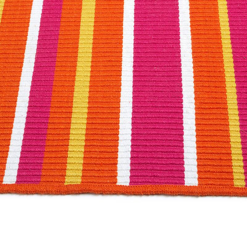 Voavah Pink Hand-Made Flatweave Indoor/Outdoor Area Rug