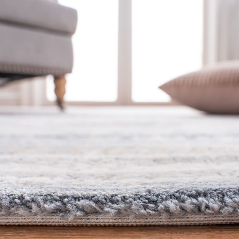 SAFAVIEH Martha Stewart Chiseko Vintage Abstract Polyester Rug