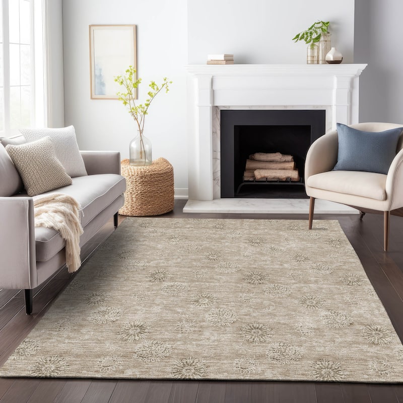 Machine Washable Indoor/ Outdoor Chantille Floral Burst Rug