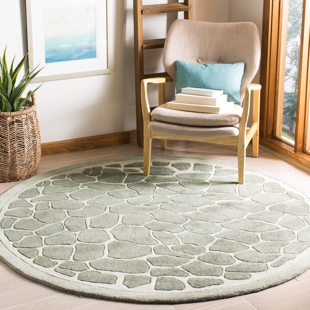 Martha Stewart by SAFAVIEH Arusha Wool/ Viscose Rug