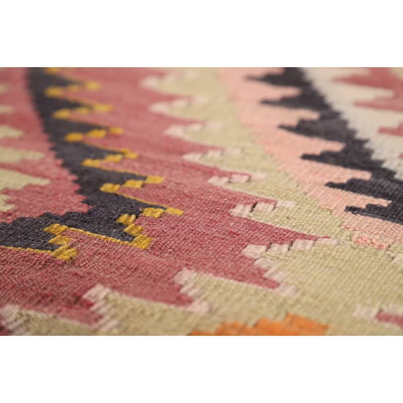 100% Pink Geometric Kilim Persian Vintage Area Rug Wool Carpet - 5'5"x 9'2"