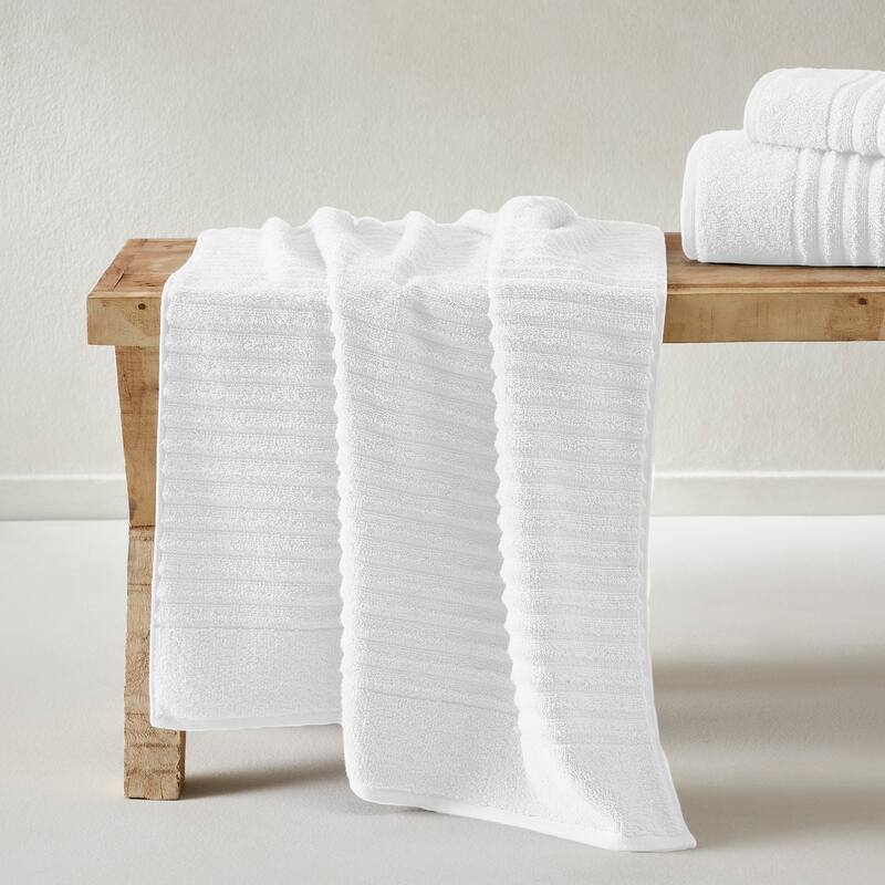 Linery & Co. Combed Cotton Bath Towel Set