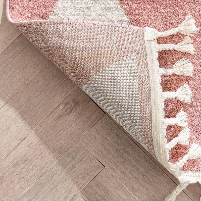 Well Woven Kennedy Triangles Modern Geometric Pattern Area Rug