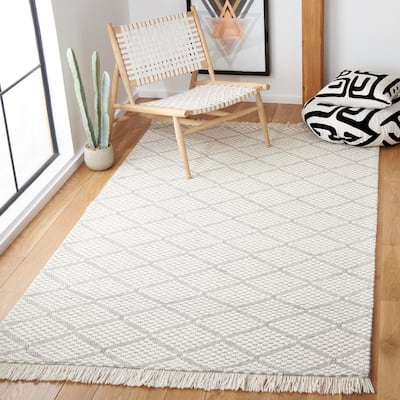 SAFAVIEH Handmade Natura Ranjeeta Wool Fringe Rug - Ivory/Grey - 8' x 10'