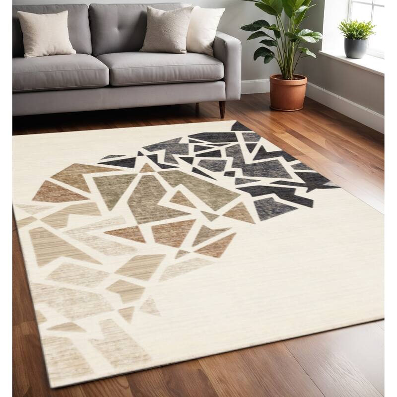 HomeRoots Abstract Modern Rectangle Area Rug - 5' X 8' - 5' X 8'
