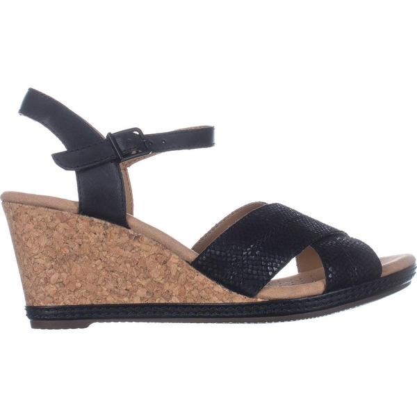 clarks leather comfort wedge sandals