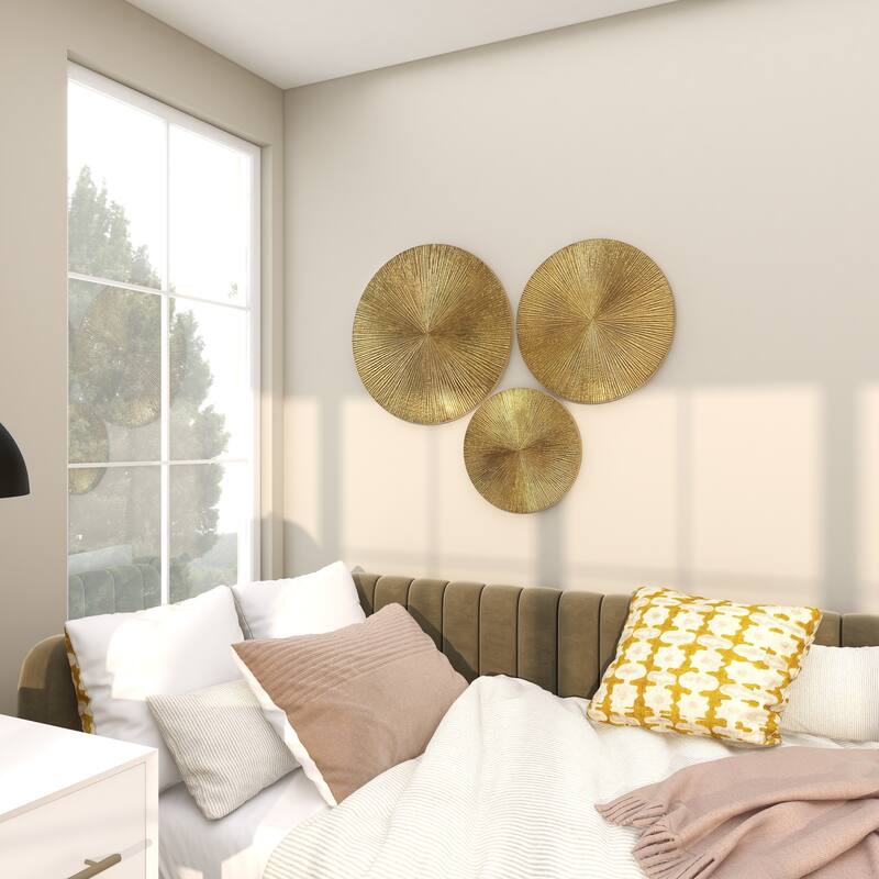 CosmoLiving by Cosmopolitan Gold, White or Black Wooden Carved Radial Plate Home Wall Decor (Set of 3)