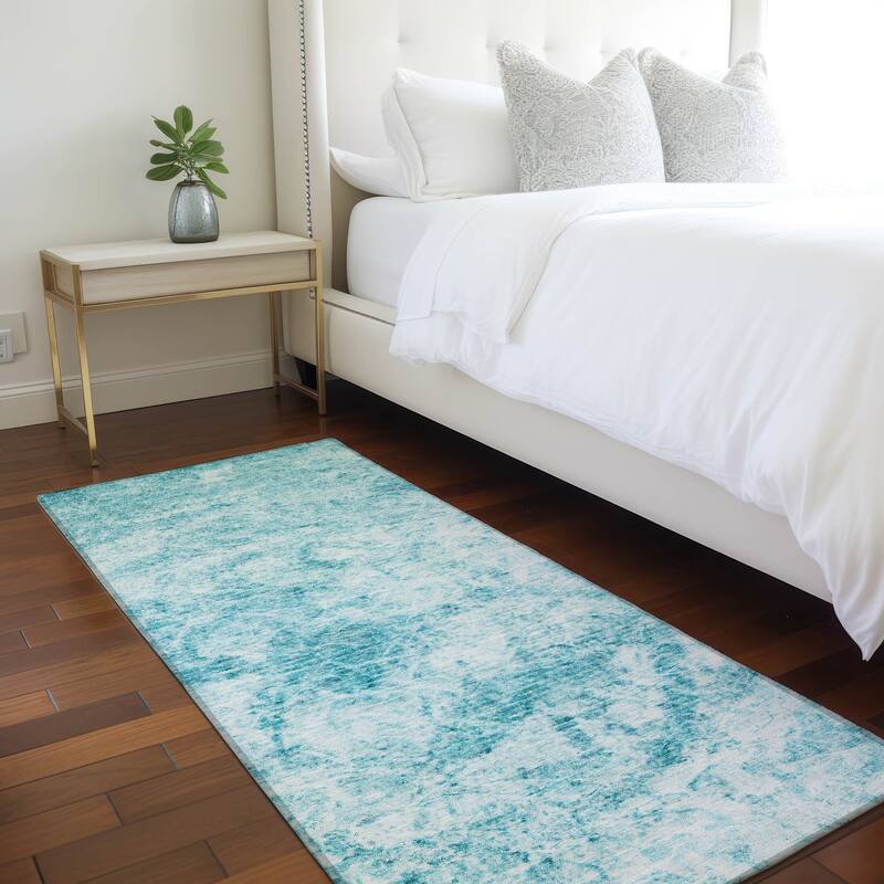 Machine Washable Indoor/ Outdoor Abstract Solid Chantille Rug