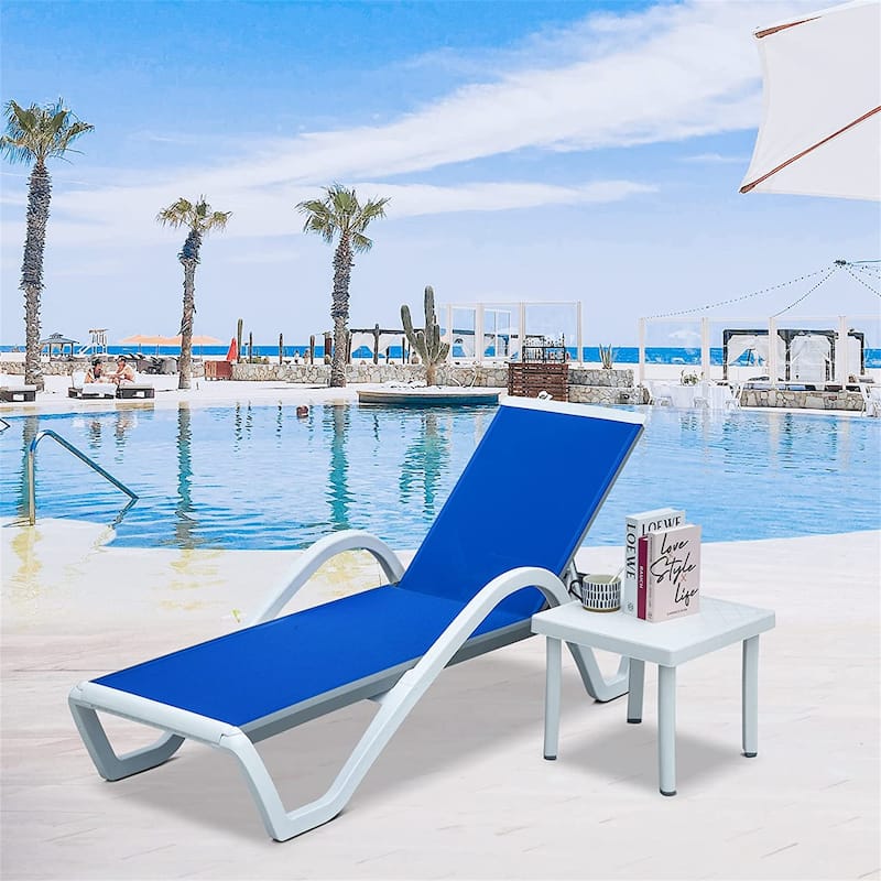 Adjustable Aluminum Pool Lounge Chairs Lounge Chair and Plastic Table