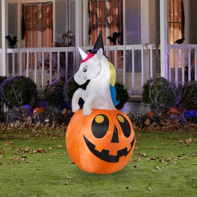 Airblown-Unicorn w/Colorchanging Horn out of Pumpkin-SM Scene (RGB)