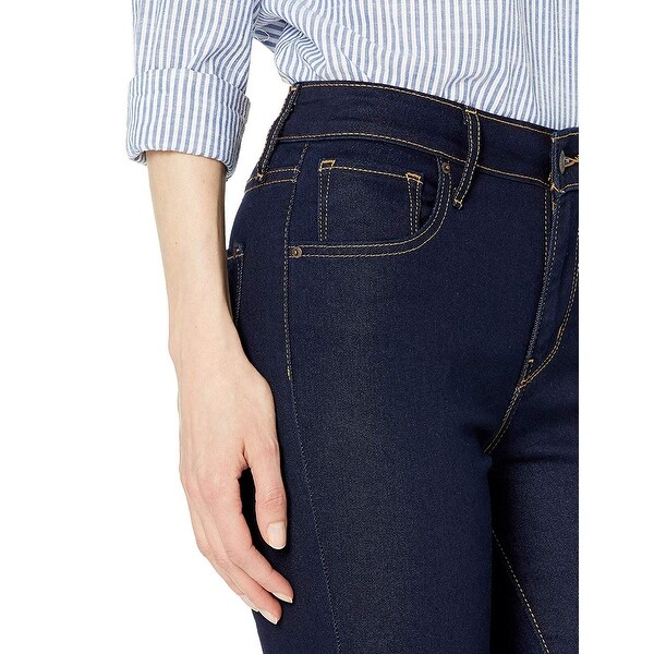 levis cast shadows