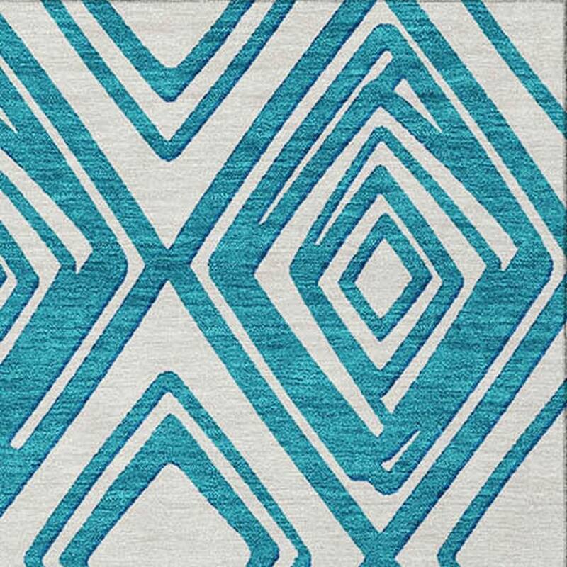 HomeRoots Geometric Transitional Rectangle Outdoor Rug