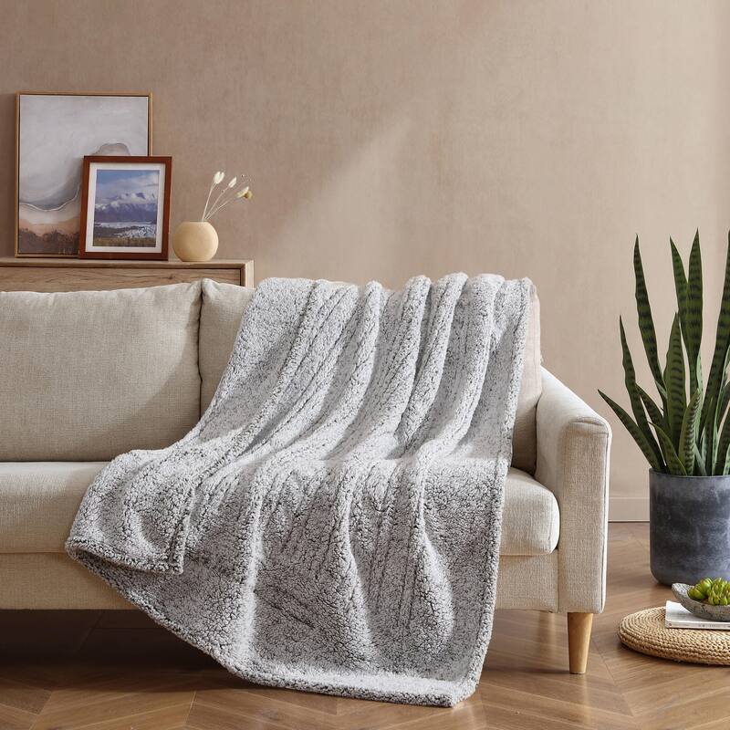 Eddie Bauer Solid Plush Heated Throw Blanket