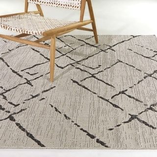 Dupree Recycled Abstract Indoor/Outdoor Area Rug - Bed Bath & Beyond ...