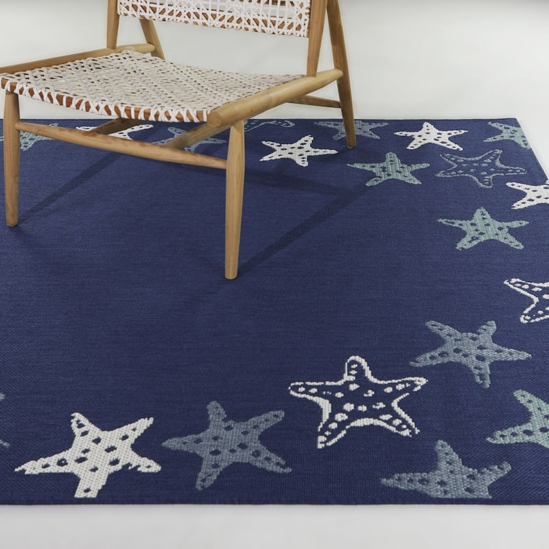 Jan Coastal Starfish Indoor/Outdoor Area Rug - 5'3" x 7' - Dark Blue