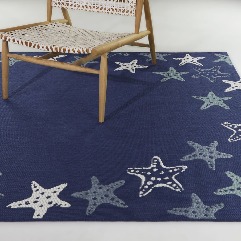 Jan Coastal Starfish Indoor/Outdoor Area Rug