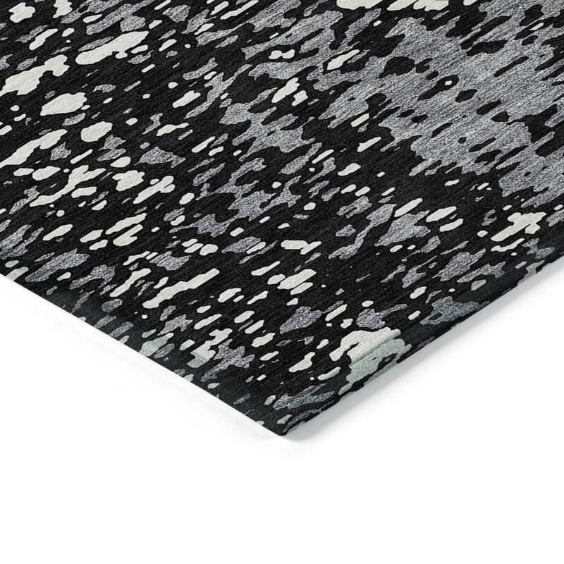 Machine Washable Indoor/ Outdoor Modern Abstract Chantille Rug