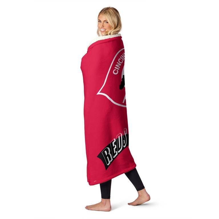 MLB CC Throwback Silk Touch Sherpa Throw Blanket
