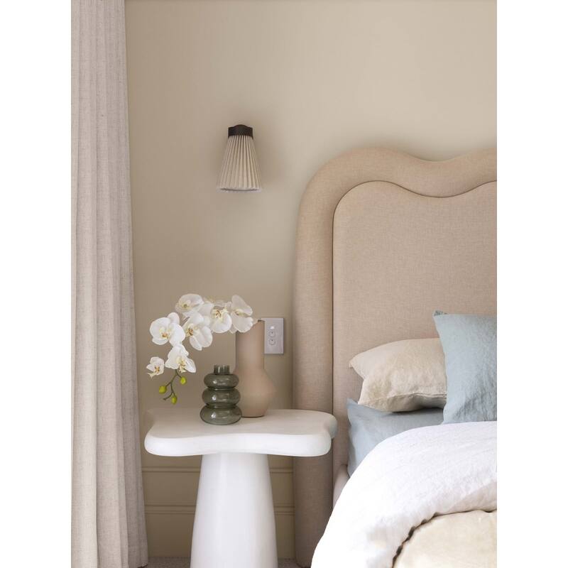 Beacon Lighting Amore 1 Light Pleated Wall Bracket