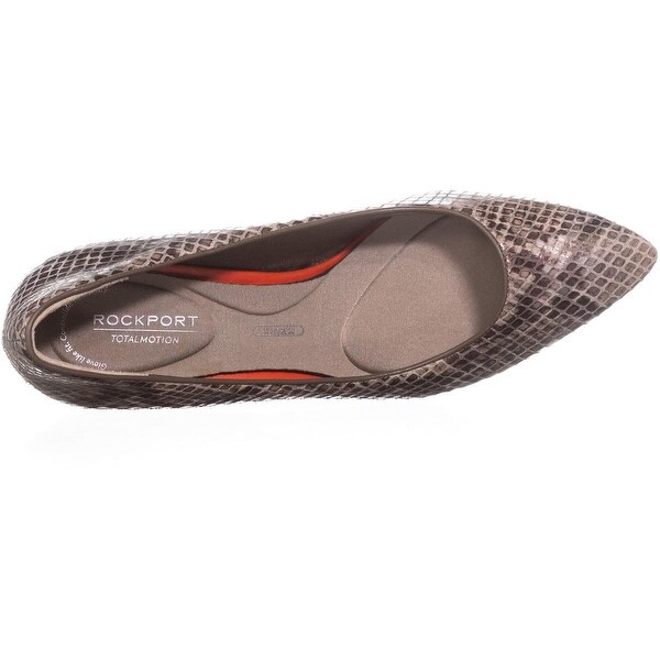 rockport total motion plain pump