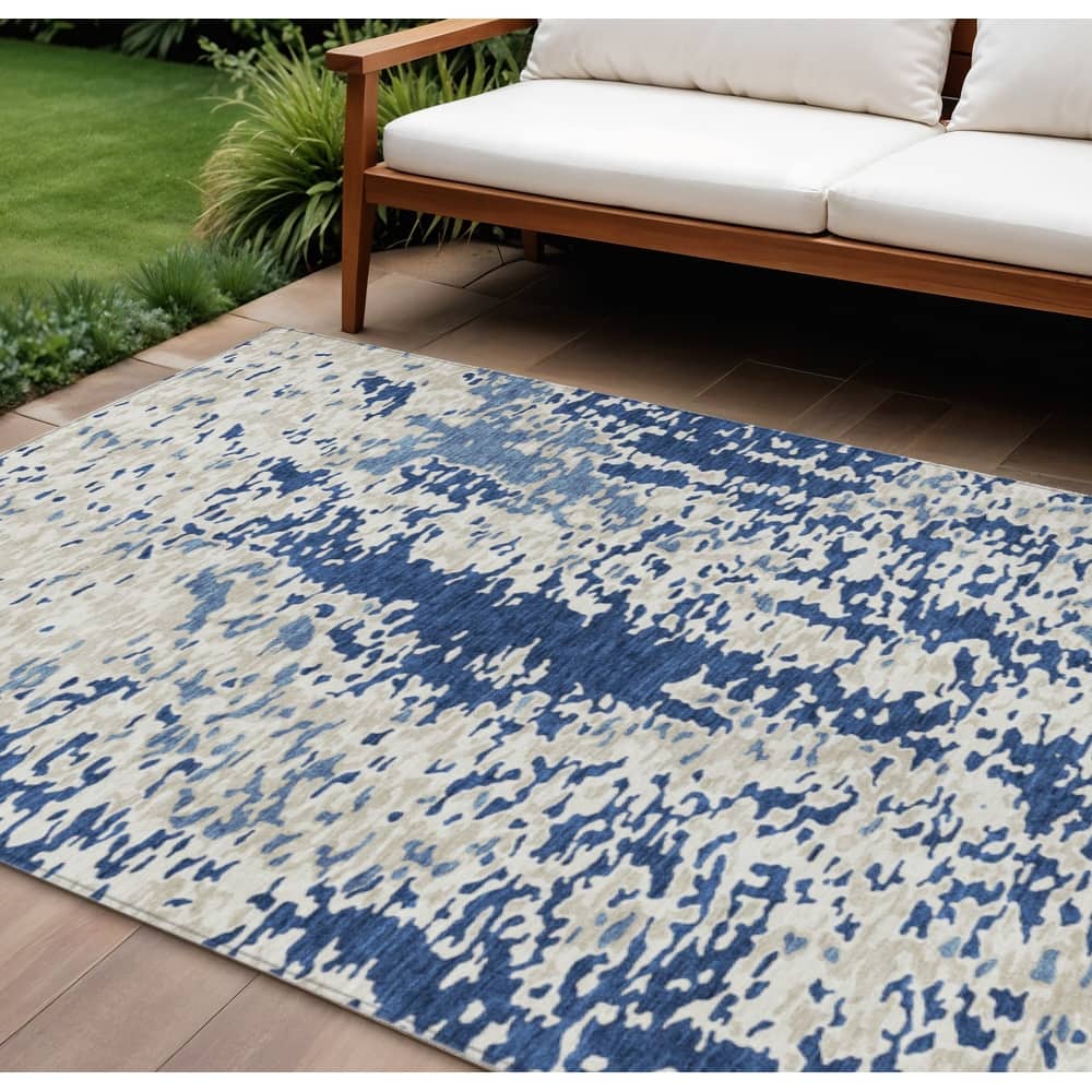 HomeRoots Abstract Transitional Rectangle Outdoor Rug