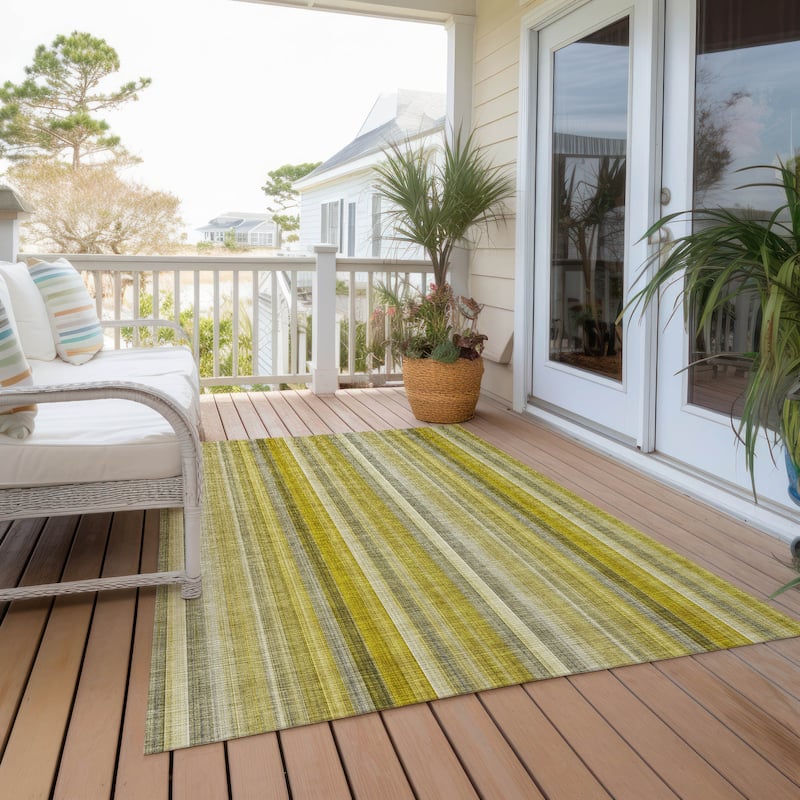 Machine Washable Indoor/ Outdoor Striped Chantille Rug - Gold - 2'6" x 3'10"