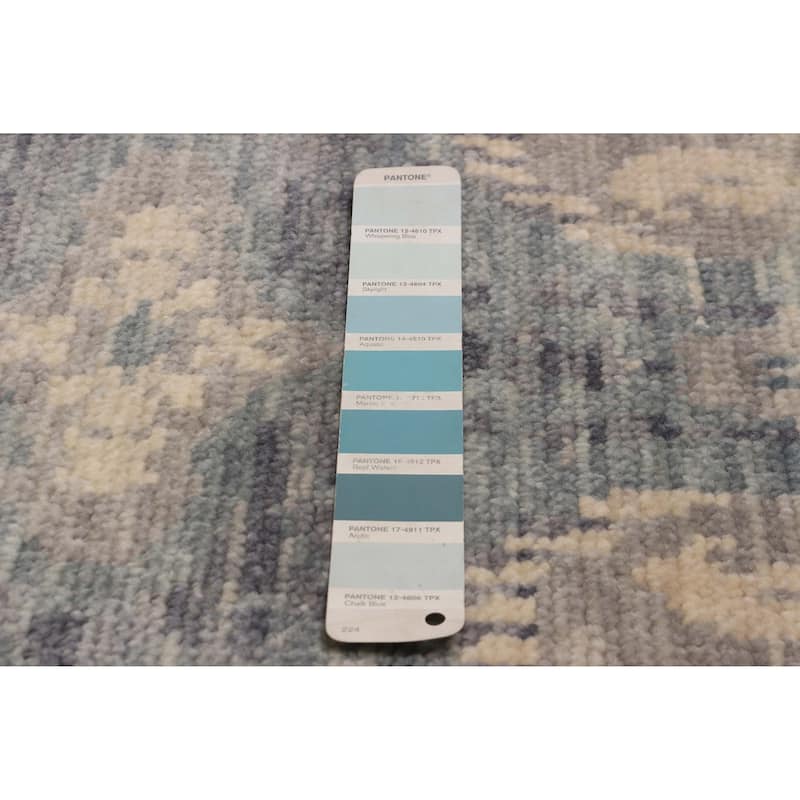 ECARPETGALLERY Hand-knotted Mystique Light Blue Wool Rug - 5' 4" x 6' 1"