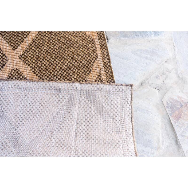 Outdoor Khence Collection Area Rug