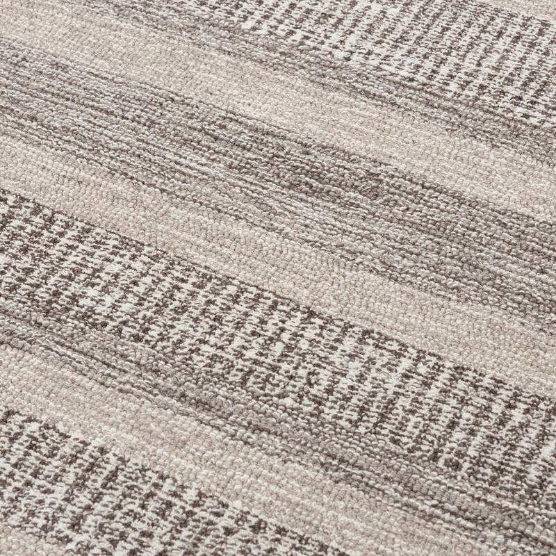 Alora Decor Wondrous Hand-tufted Wool Rug