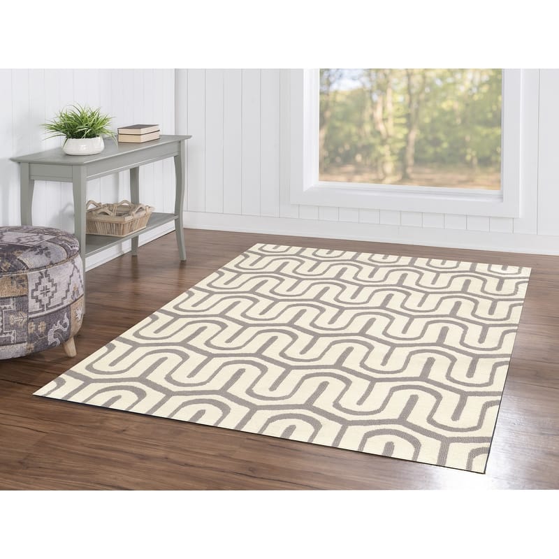 Hand Tufted Geo Collection